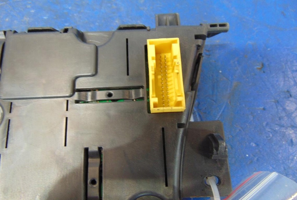 фото №7, Citroen c4 picasso 1.6hdi счетчик p96636233280