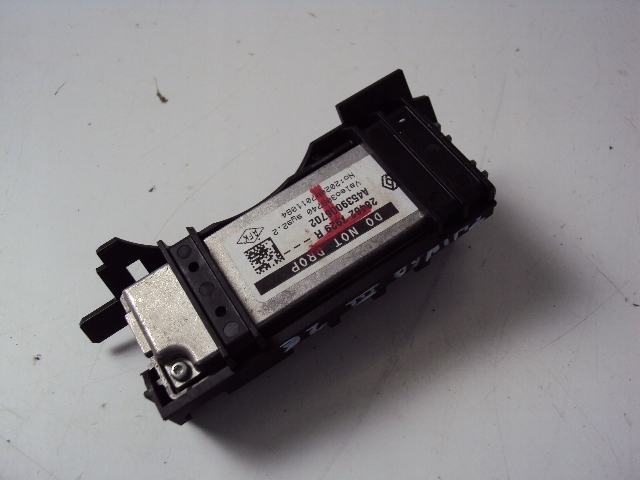 фото №4, Камера ассистент renault twingo iii ze