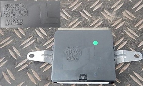 фото №1, Lexus ls600h ls 600 ls460 l модуль дверь левый задняя