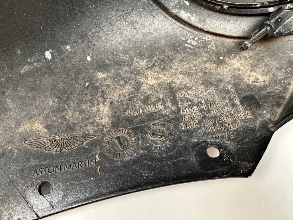 фото №10, Aston martin rapide задній бампер задня