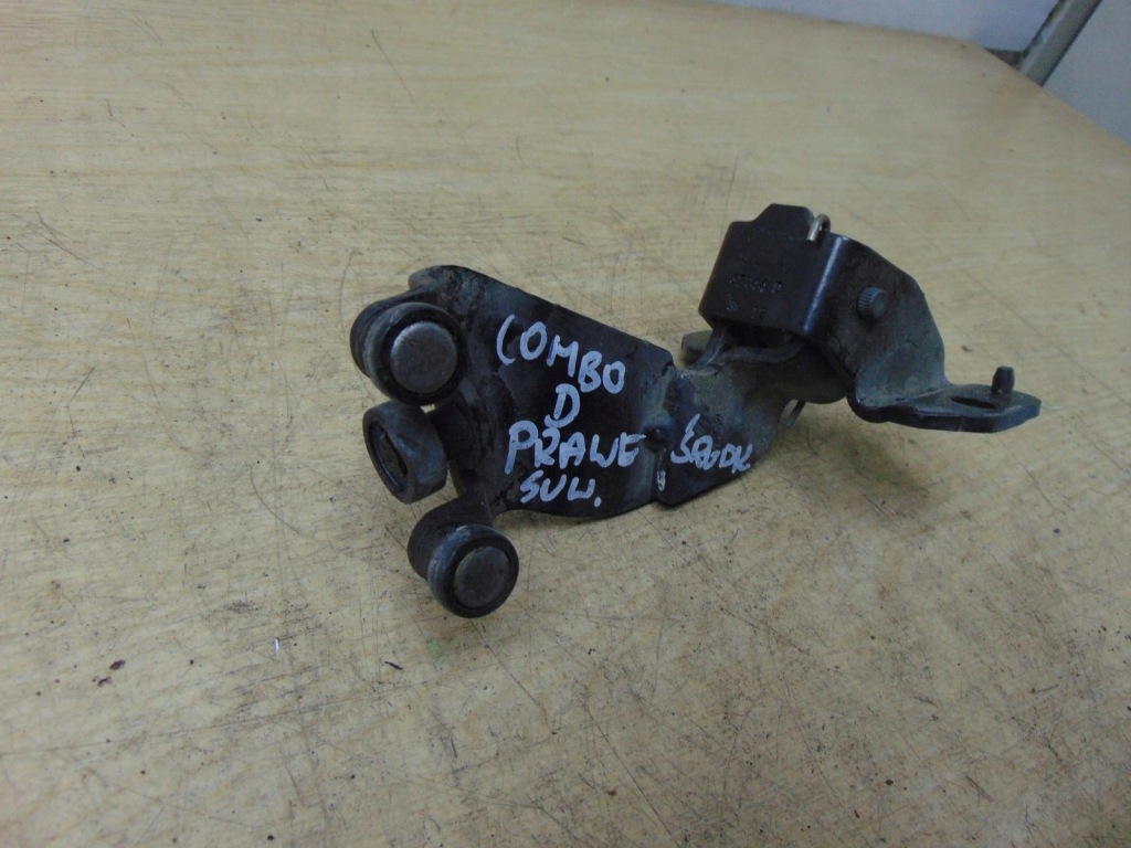 фото №2, Ролик двері розсувні праве opel combo d 2010-15