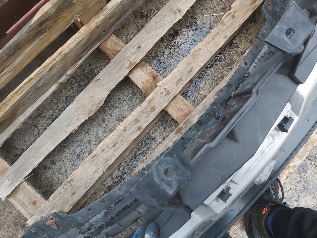 фото №10, Бампер передний перед nissan note e11