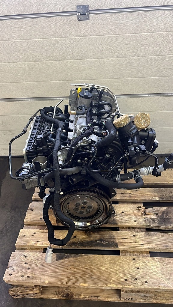 Djk двигун 1.4tsi комплектний  vw +48604533166 в Україні