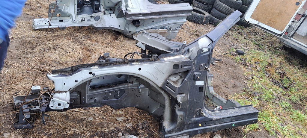 фото №1, Maserati levante четверть левая передняя лонжерон