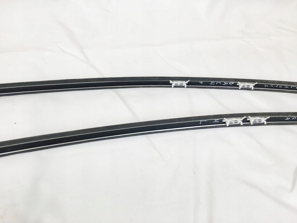 фото №12, Hyundai elantra 16- молдинг крыша левая sedan usa