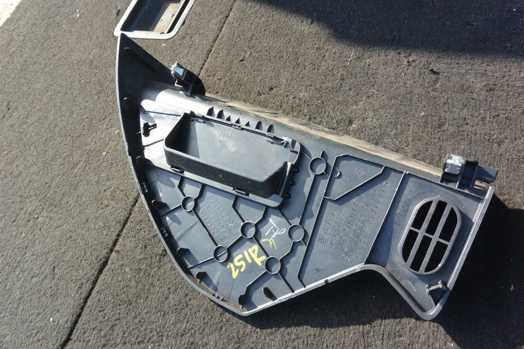 фото №8, Заглушка панели правая левая kpl mercedes r w251