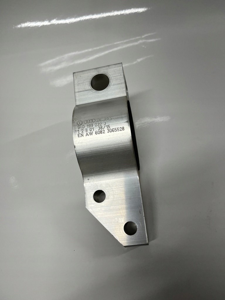 фото №1, Втулка важеля vw права 1k0199232j