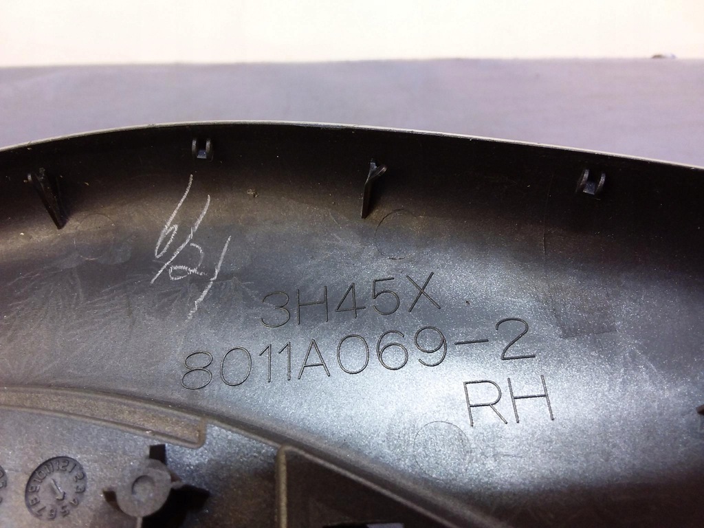 фото №4, Outlander ii молдинг dekor туннель 8011a069