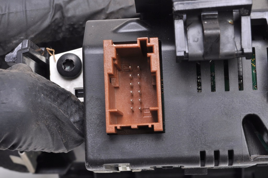 фото №11, Peugeot rcz дисплей радио часы 9676655380 14210477