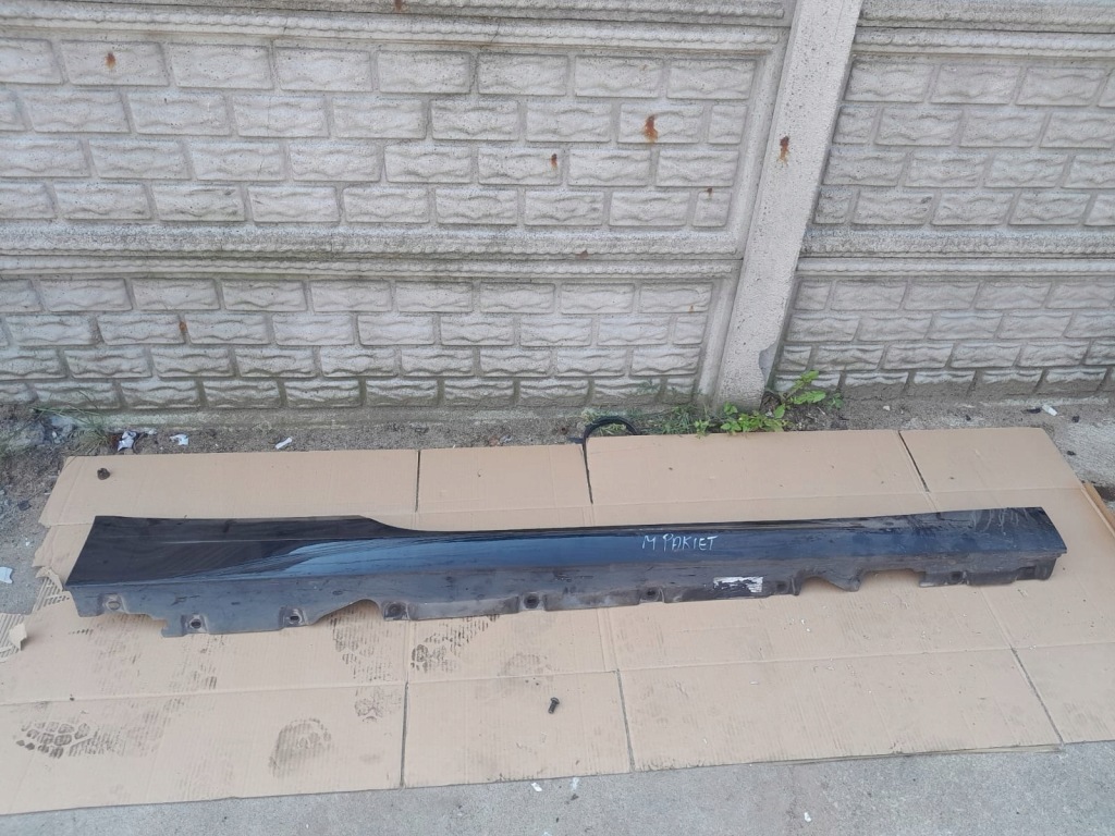 фото №1, Bmw 6 f12 f13 m-pakiet молдинг поріг права поріг правий 8050416