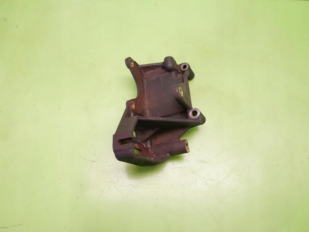 фото №1, Кронштейн насоса підсилювача mitsubishi carisma i 1.8