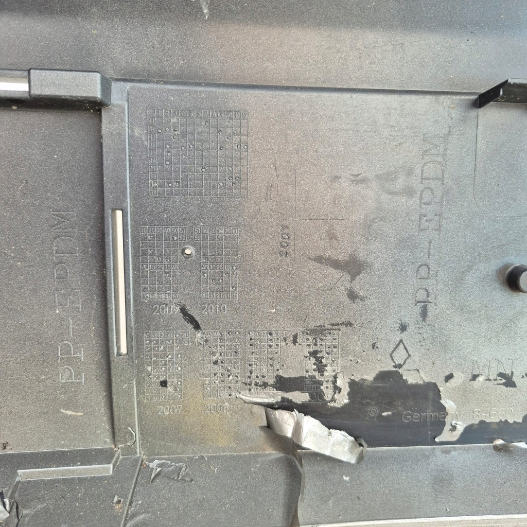 Купить Mitsubishi colt vi 3d 03- бампер перед передний