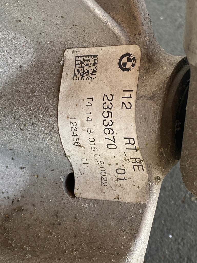 фото №5, Поворотний кулак амортизатор задня bmw i8