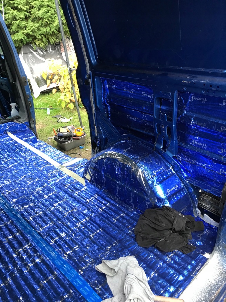 Мат шумоізоляційна бутилова на підлога автомобіля samoprzylepna з алюміній Доставка