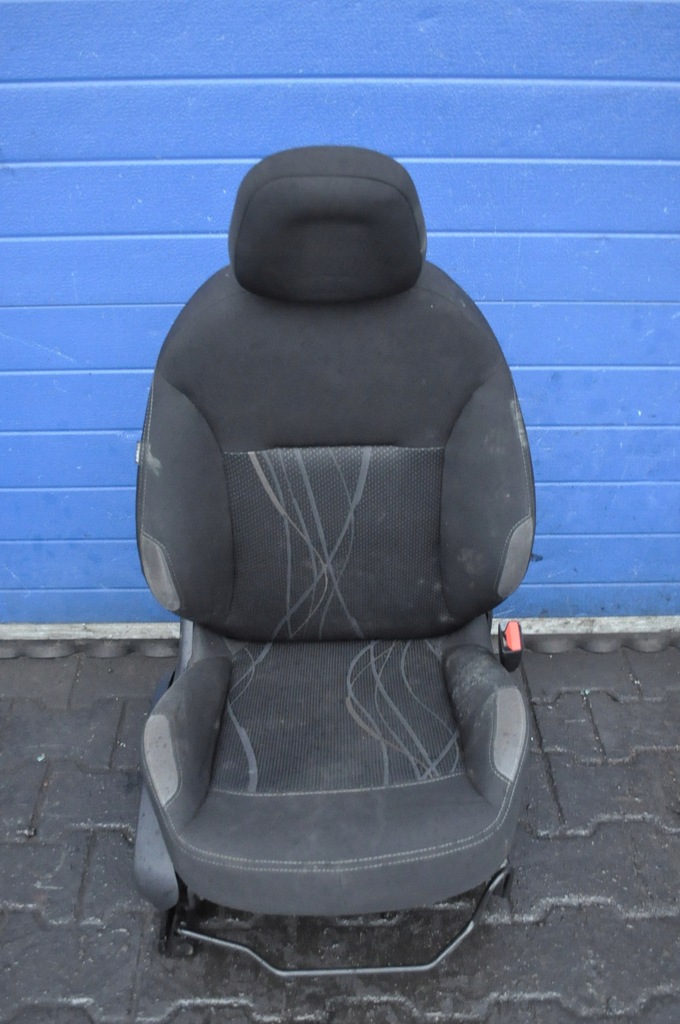 фото №10, Peugeot 208 i сидіння заднє сидіння uk