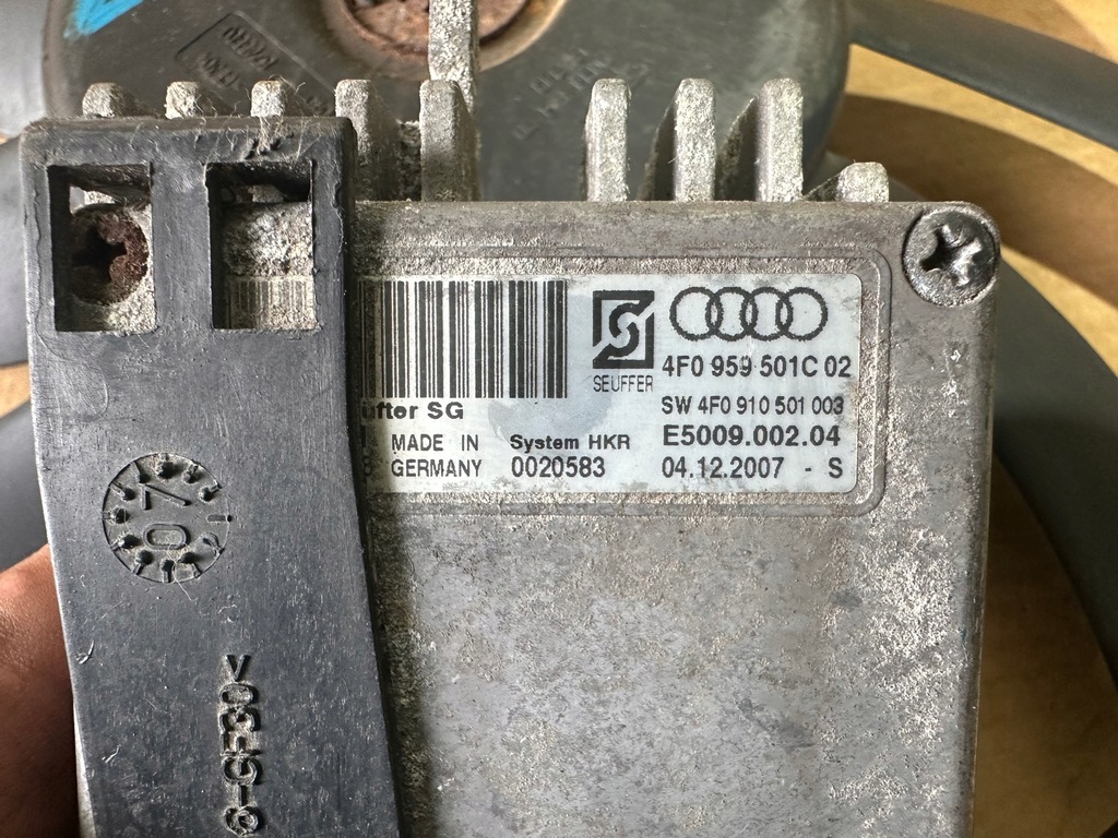 фото №6, Audi a6 вентилятор модуль вентилятора 4f0959501c