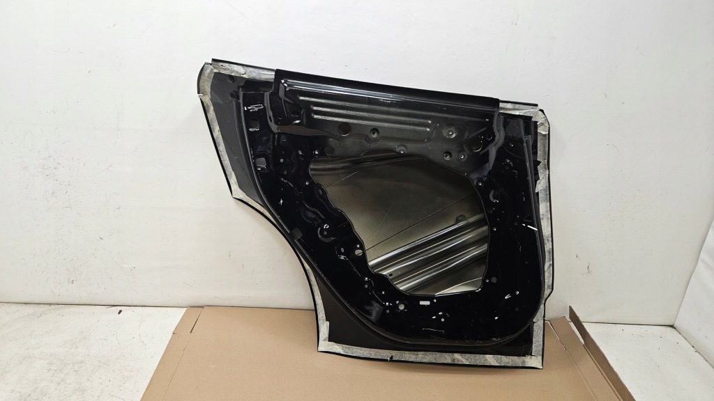 фото №10, Двері ліва задня задні tesla model y оригінальні