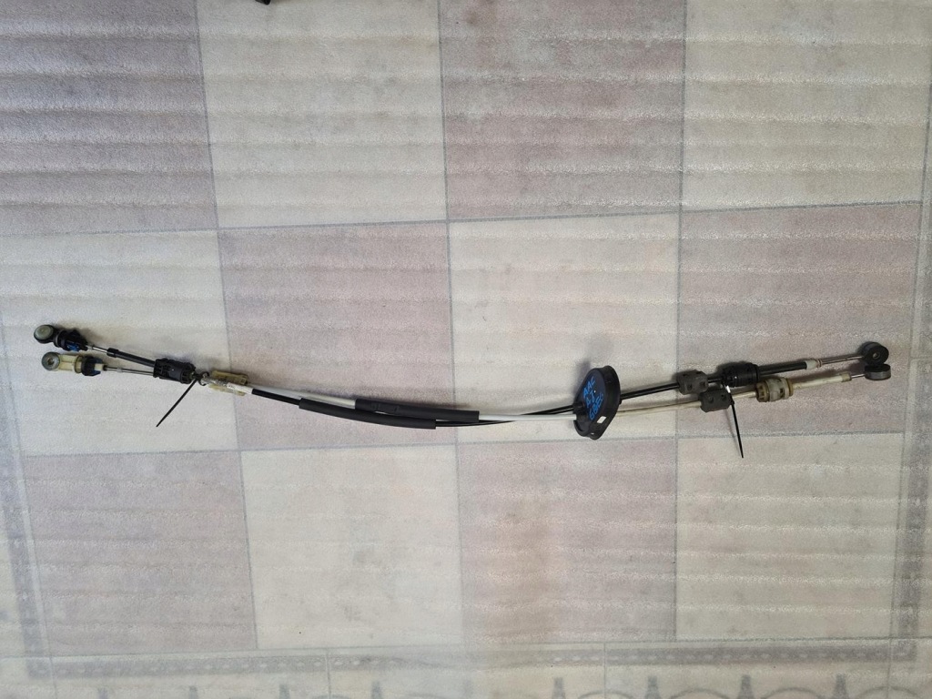 Купити Opel astra j 2009-2016 rok троси перемикання передач 55563703 aac