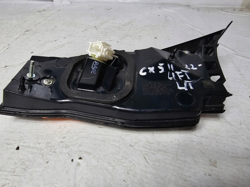 фото №9, Mazda cx5 ii 22- лампа левый задняя крышка багажника usa ksh6513g0