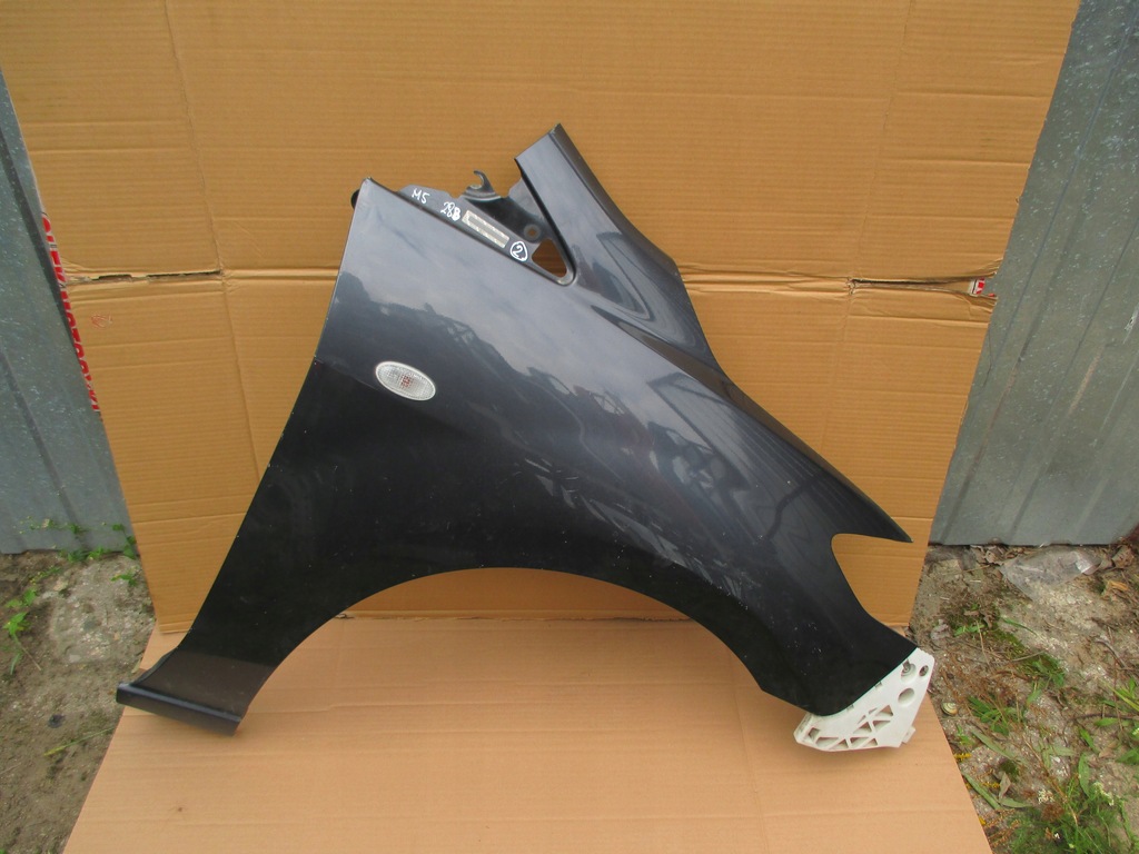фото №1, Mazda 5 05-10 крыло правый передний