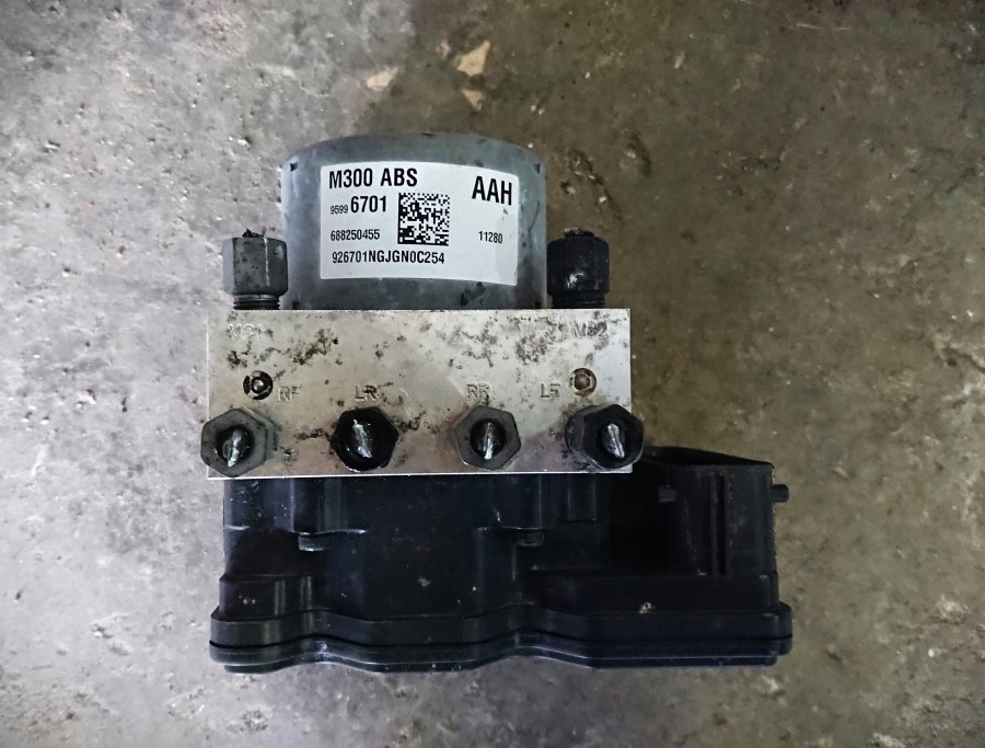 фото №1, Насос abs chevrolet 95996701