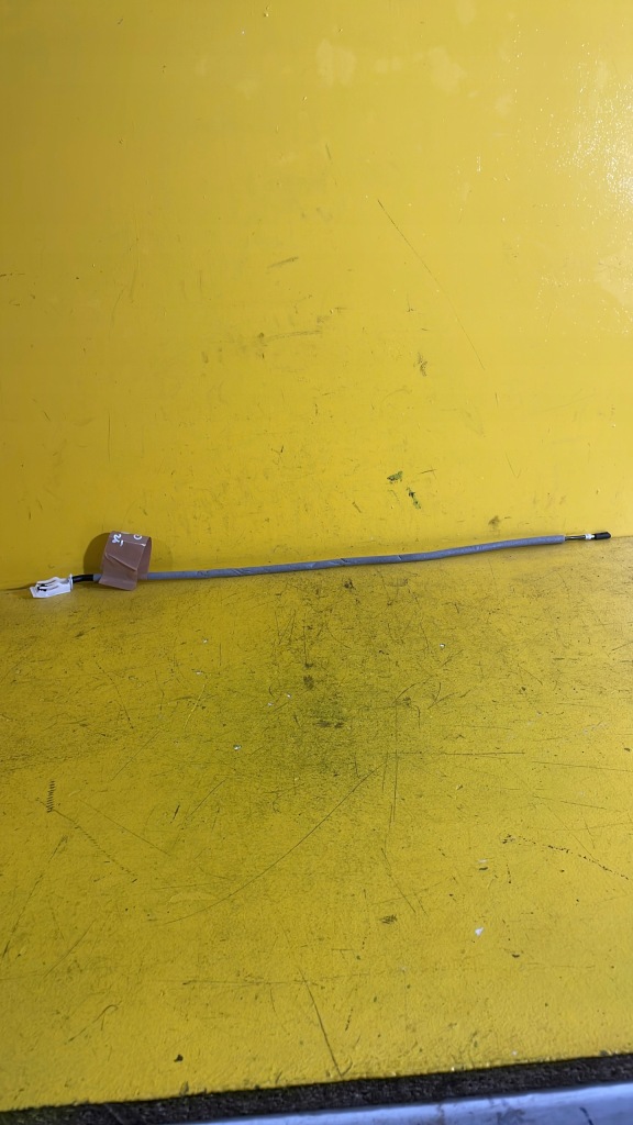 Купить Bmw e92 - трос замка дверь - правый перед - 711961509