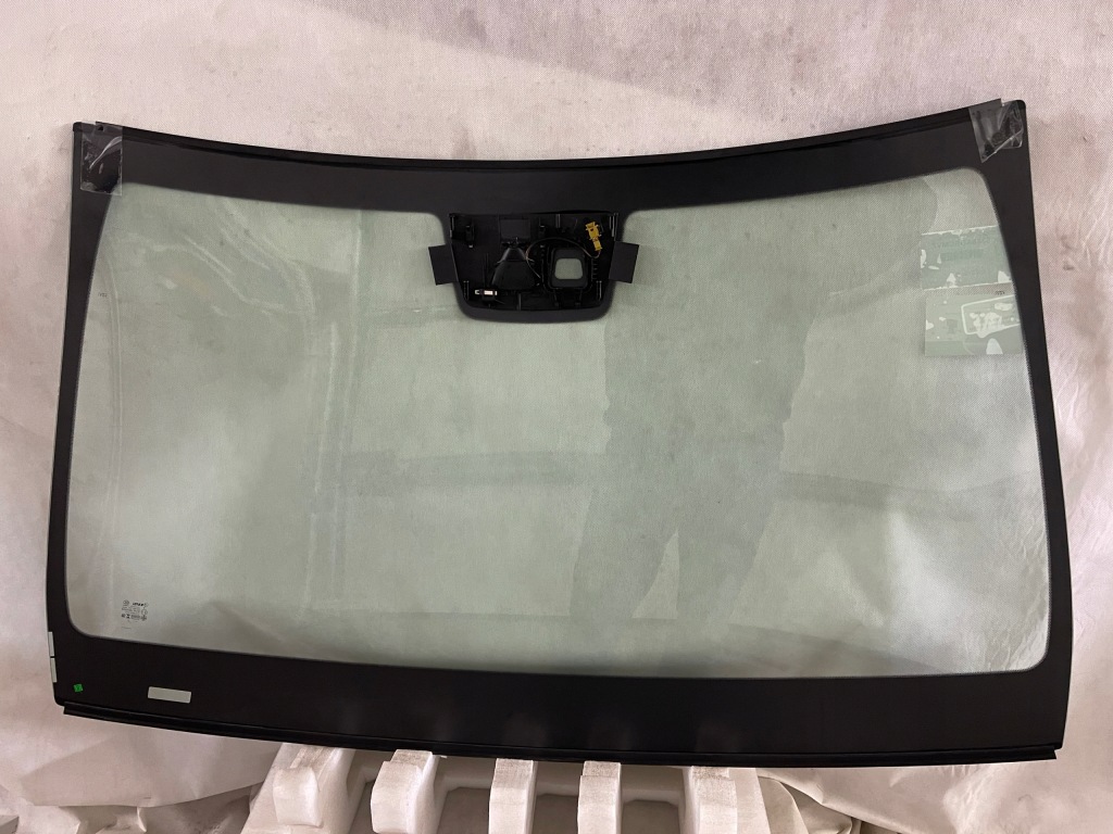 фото №4, Mercedes c w205 стекло передняя датчик kam po 2018-