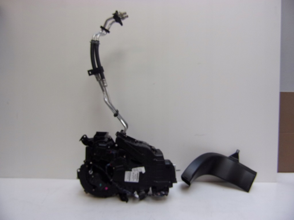 фото №1, Chrysler pacifica 16- обігрівач задня 68342100aa