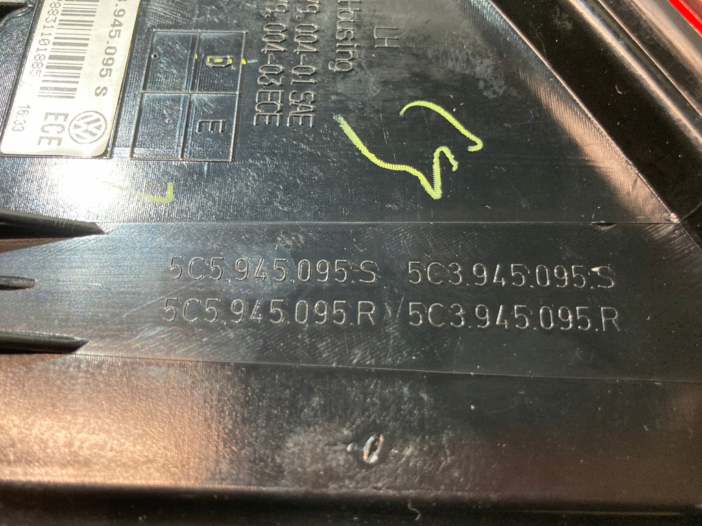 фото №13, Лампа ліва задня vw new beetle 5c 5c3945095s