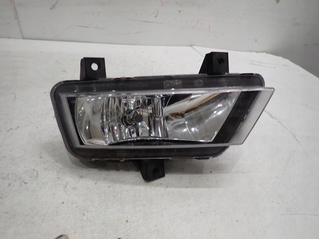 фото №1, Противотуманная фара правый skoda citigo lift 2016- 1st941700a