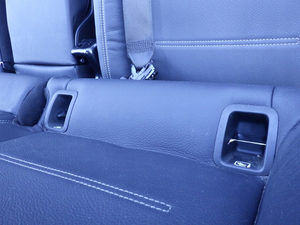 фото №12, Cla ii w118 2022 сиденья заднее сиденье кожа комплект