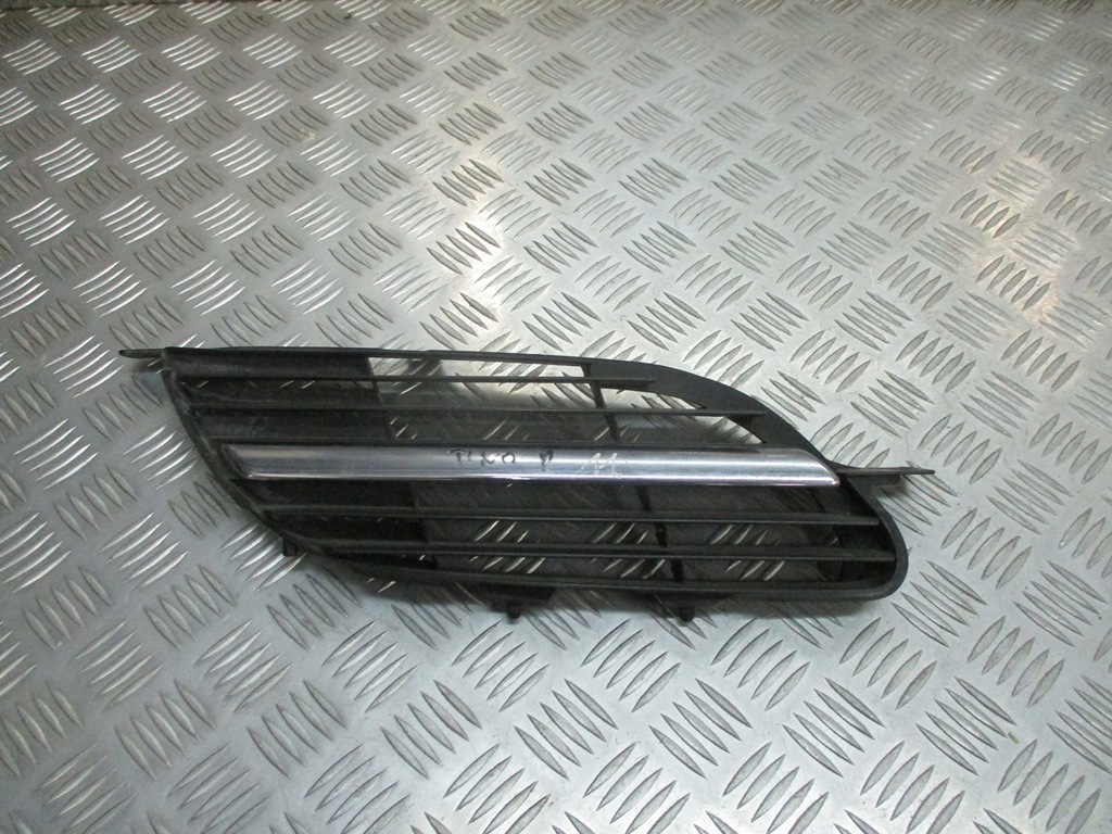 фото №1, Решітка решітка радіатора права nissan almera tino