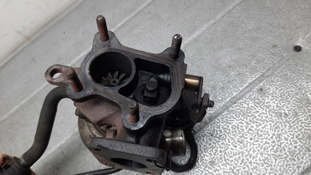 фото №4, Turbo компресор 2823-27000 hyundai santa fe 2.0crdi 04r