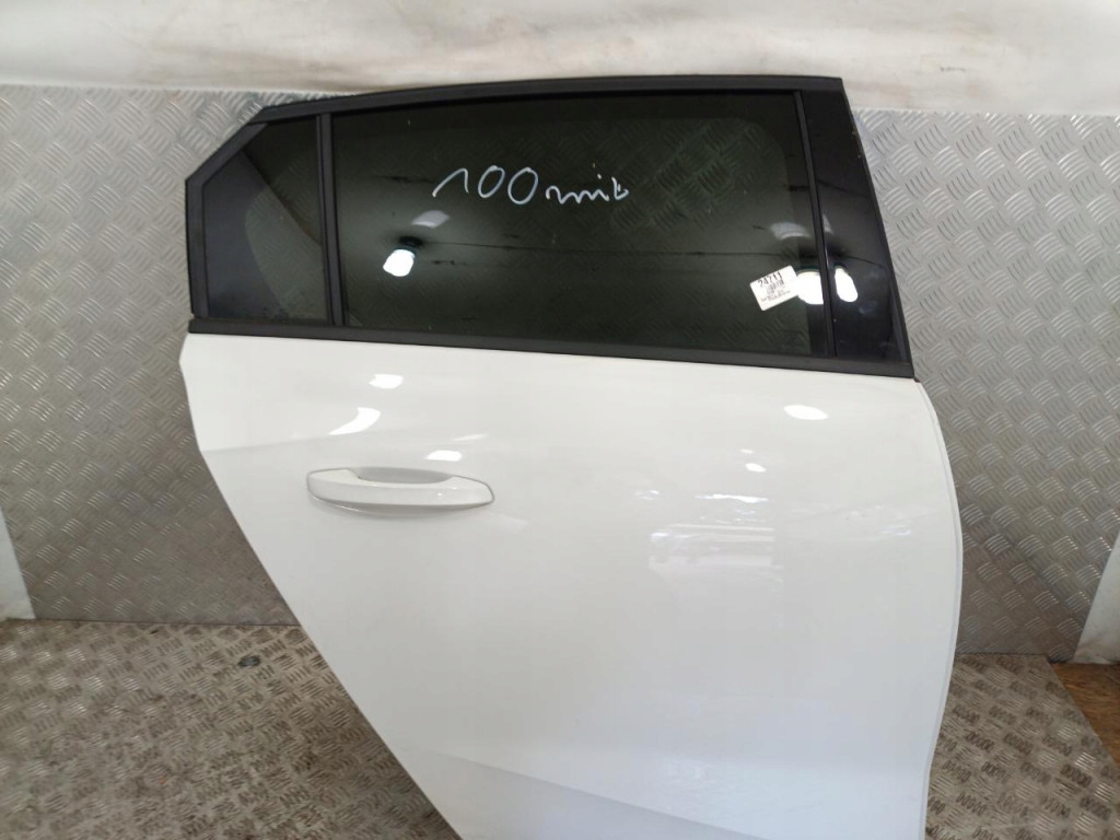 фото №6, Opel astra l hb дверь задняя правое ewp