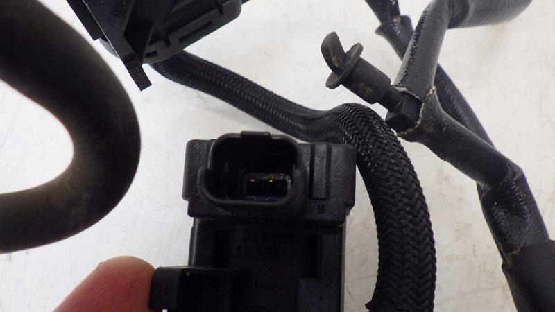 фото №8, Електроклапан турбіни шланг citroen ds5 2.0 hdi гібрид 4 9801887680