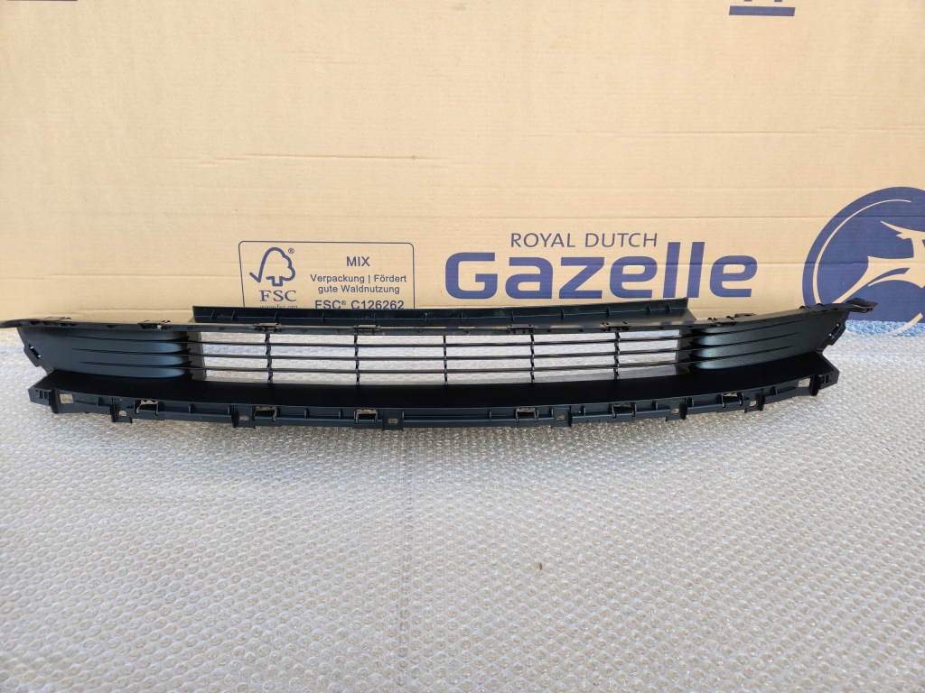 фото №7, Tesla model 3 решітка бампер 2023-