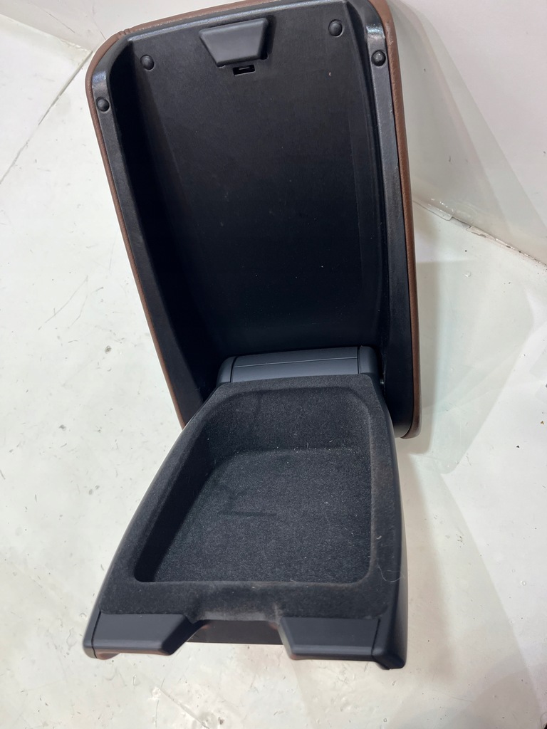 фото №7, Подлокотник audi a7 c7 2013r коричневая кожа