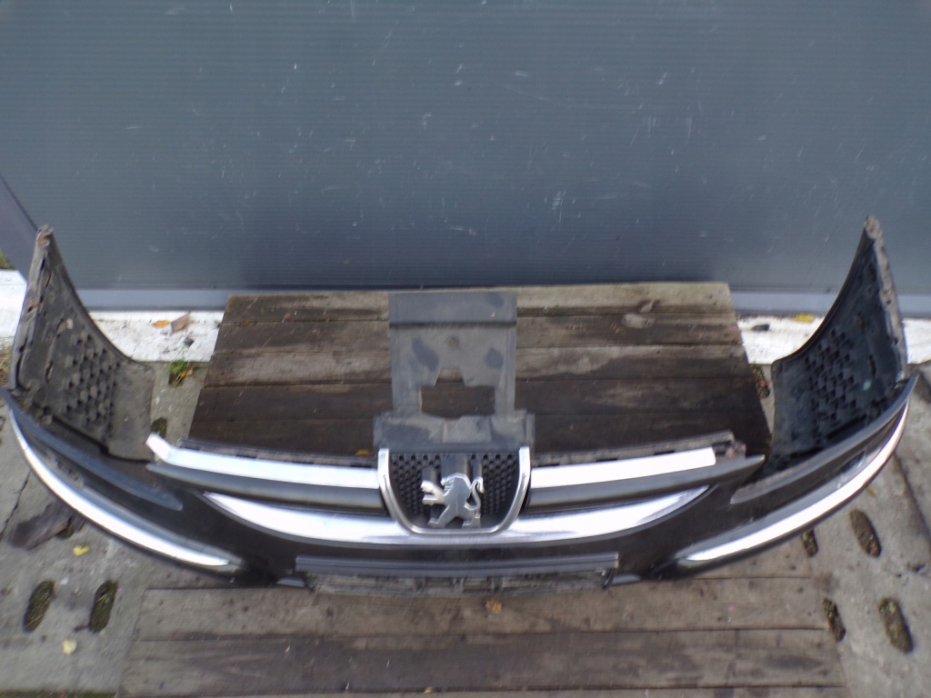 фото №6, Бампер передний перед peugeot 607 версия ze омывателями 1