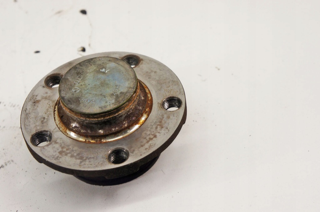 фото №1, Me175 skoda scala 1.6d ступица левый задняя