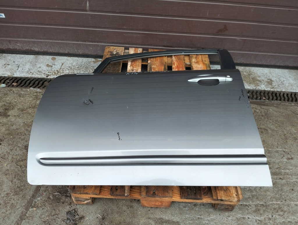 фото №11, Дверь левая перед kia carens iii 3 lata 2006-2012 оригинал лак im