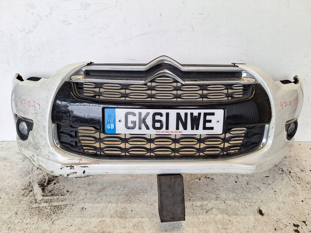 фото №1, Citroen ds4 12-16 бампер + led