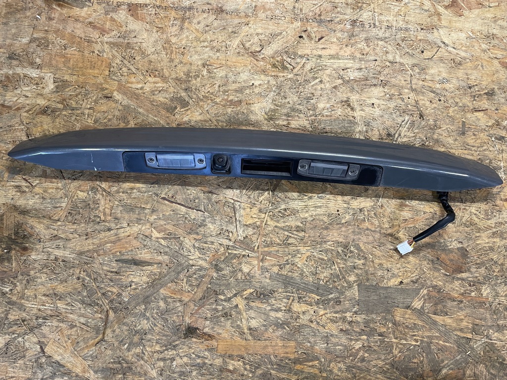 фото №1, Накладка нижняя кнопка задняя крышки камера заднего вида kona 17-19 r3g