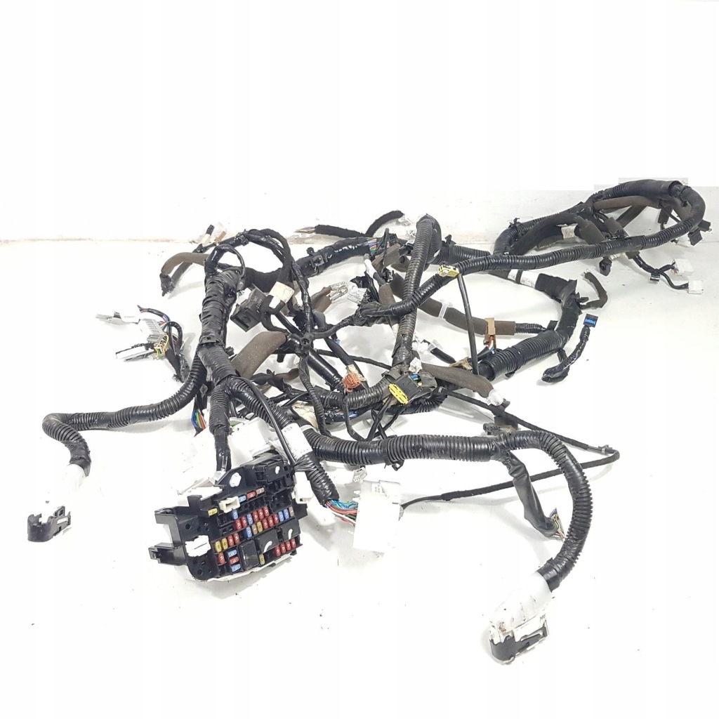 фото №1, Жгут электропроводка консоли micra k14 240105fb0d