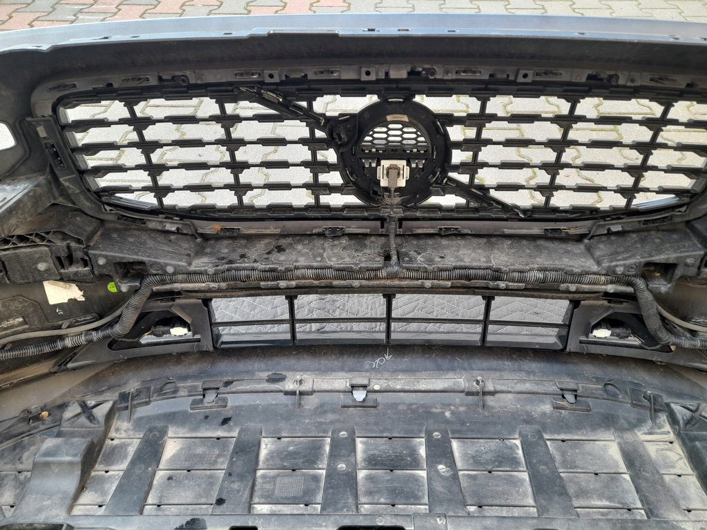 фото №12, Бампер перед volvo s60 iii r design камера омыватель 6 pdc цвет 714 2018r