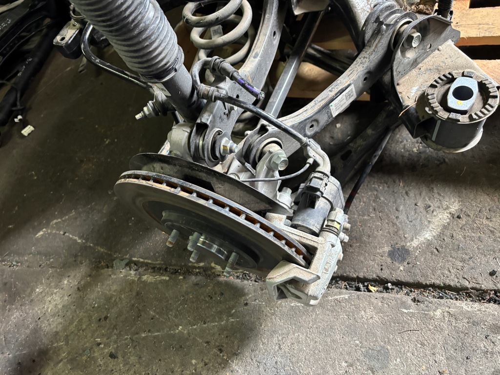 фото №16, Hyundai ioniq 6 vi подрамник подрамник задняя рычаги поворотный кулак задняя двигатель