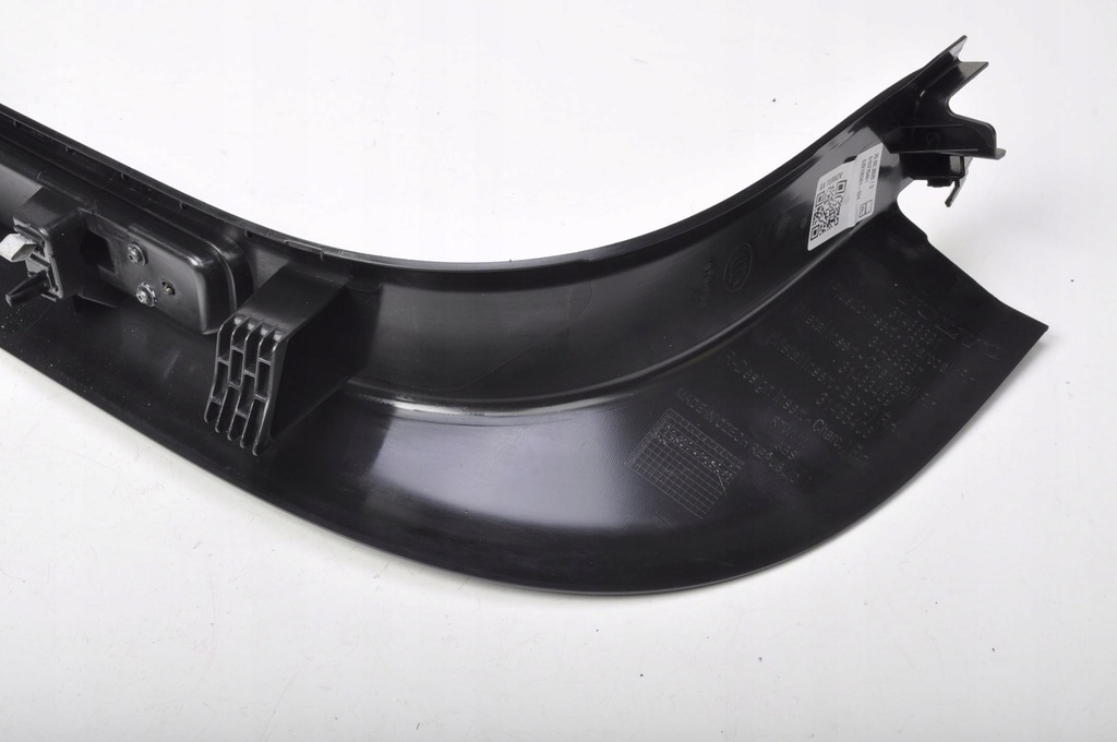 фото №7, Volvo v60 ii молдинг порог правая 31468391