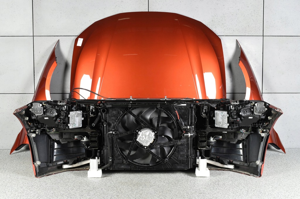 фото №12, Bmw i4 g26 капот крила pas радіатор бампер m-pakiet лампи laser карбон