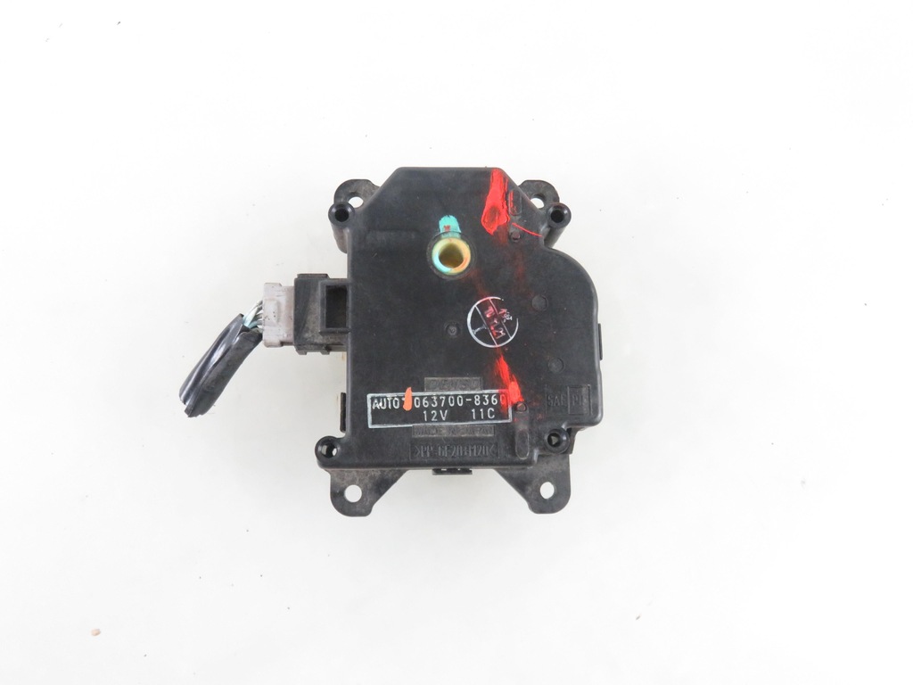 фото №7, Моторчик крышка обдув toyota previa 0637008360