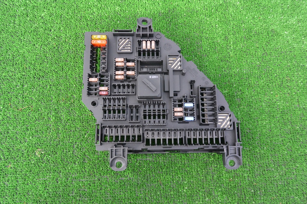 фото №1, Модуль коробка запобіжників bmw x3 f25 x4 f26