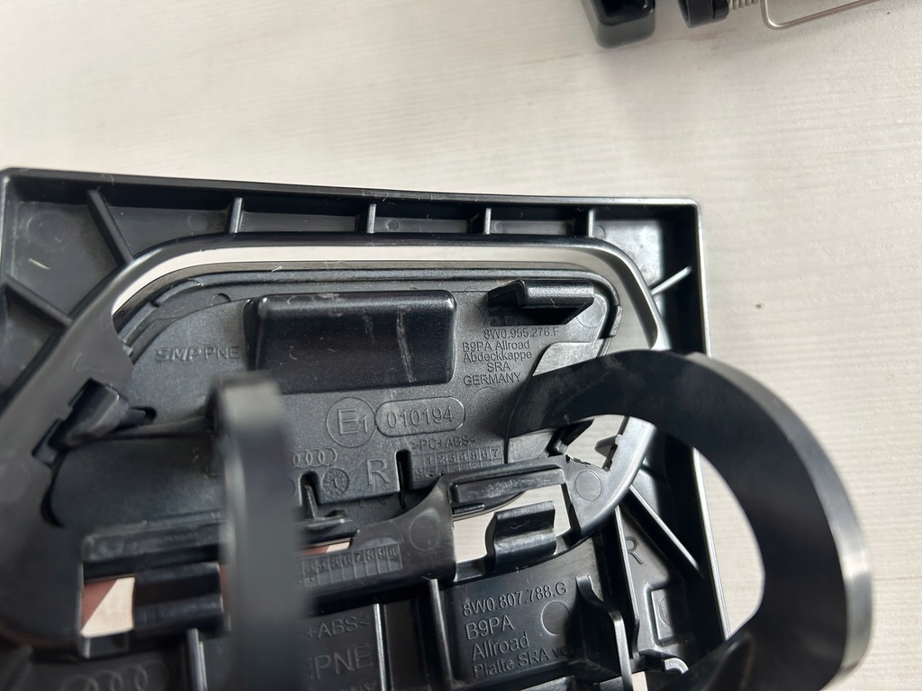 фото №14, Audi a4 b9 allroad lift 2019-2024 заглушки омывателя l+p 8w0 оригинал